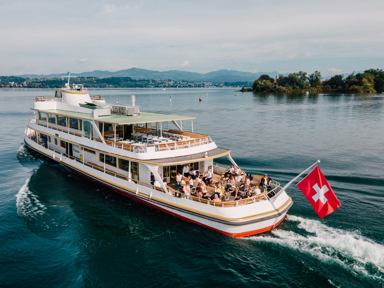 Lokalitäten auf dem Wasser | Locations am Zürichsee