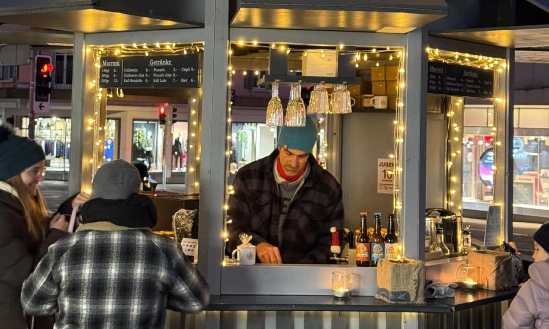 Marroni, Glühwein und Winterpunsch am Cityplatz Rapperswil